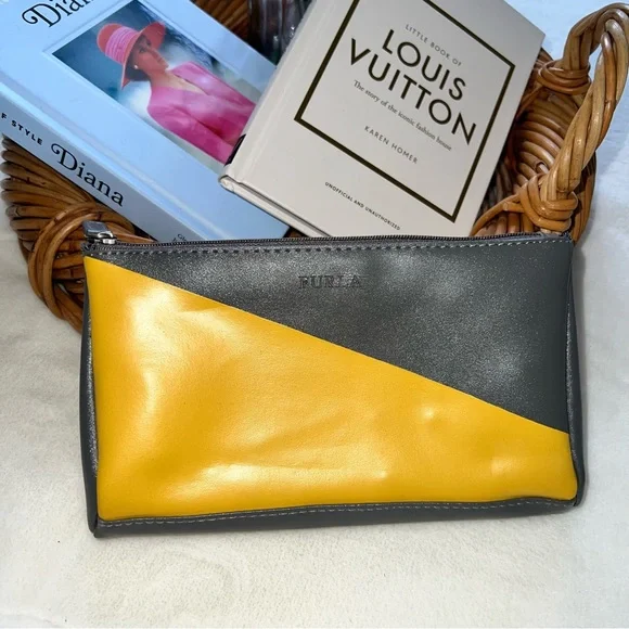 FURLA Cosmetic Bag - Picture 2 of 6